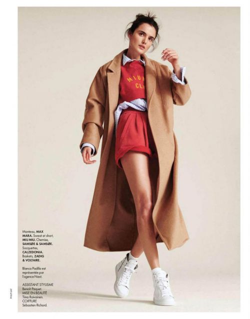 Blanca Padilla On The Cover Page Of Elle Magazine, France March 2021 8