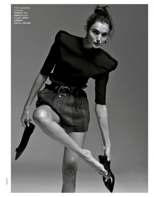 Blanca Padilla On The Cover Page Of Elle Magazine, France March 2021 10