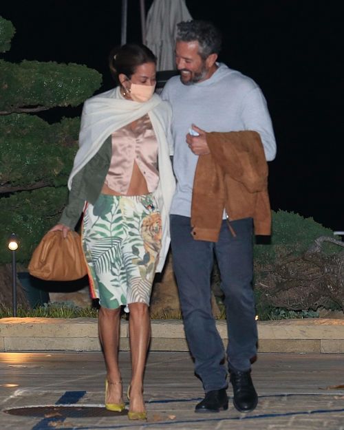 Brooke Burke and Scott Rigsby Night Out for Dinner in Malibu 03/21/2021 3