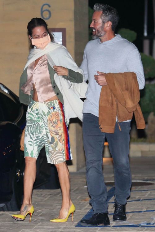 Brooke Burke and Scott Rigsby Night Out for Dinner in Malibu 03/21/2021 2