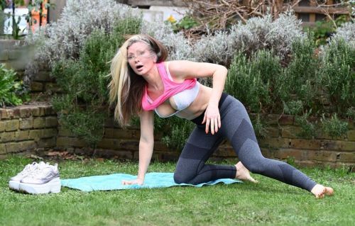 Caprice Bourret is Doing Yoga at a Park in London 03/23/2021 4