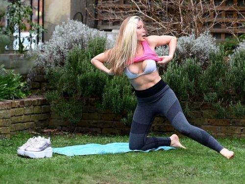Caprice Bourret is Doing Yoga at a Park in London 03/23/2021 11