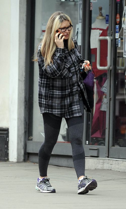 Caprice Bourret Steps Out in London 03/23/2021 4