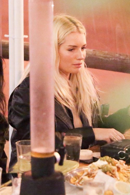 Charlotte Moss and Tana Mongeau Seen at Saddle Ranch in West Hollywood 03/12/2021 1