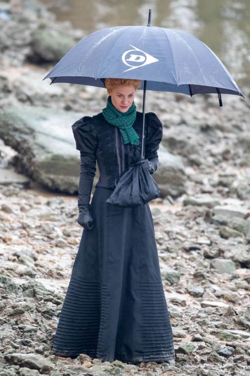 Claire Danes Wears Gown on the Set of The Essex Serpent in London 02/22/2021 1