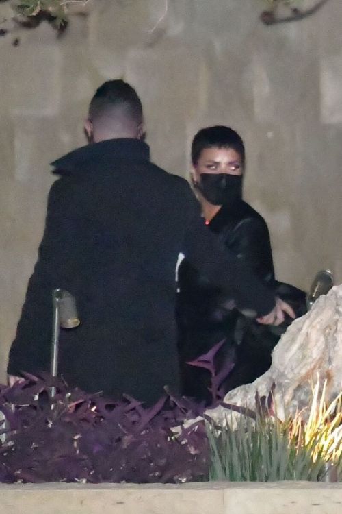 Demi Lovato Night Out with Friends in Malibu 03/12/2021 3