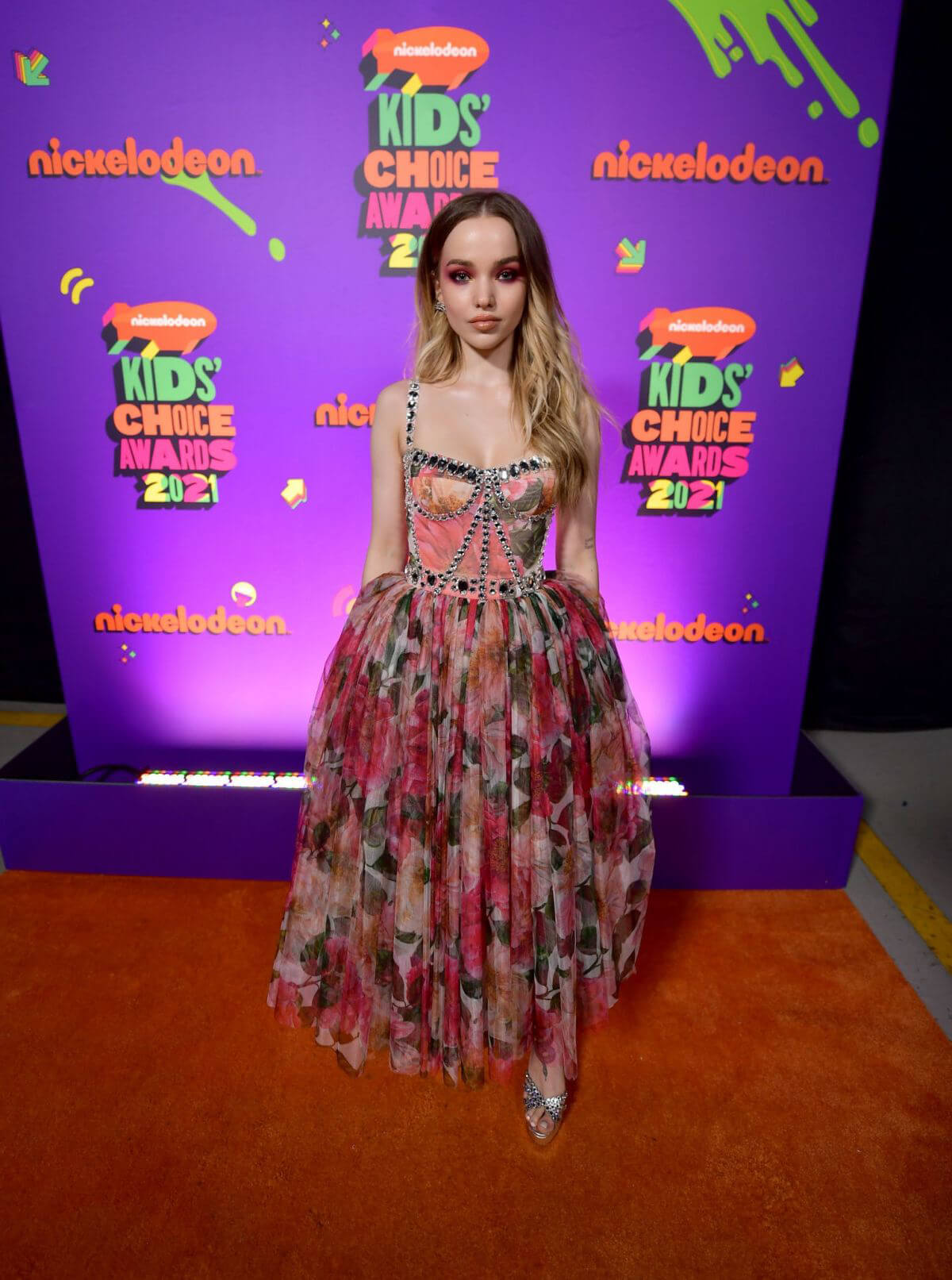 Dove Cameron attends Nickelodeon's 2021 Kids' Choice Awards in Santa Monica 03/13/2021