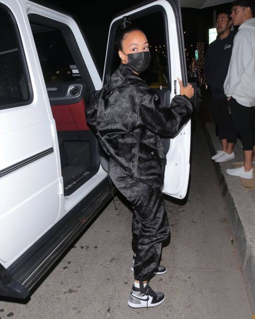 Draya Michele in Sweatsuit Enjoys at Mr. Chow in Beverly Hills 02/24/2021 1