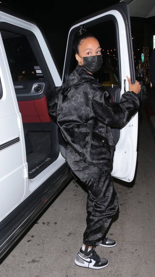 Draya Michele in Sweatsuit Enjoys at Mr. Chow in Beverly Hills 02/24/2021 6