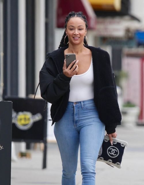 Draya Michele Steps Out for Lunch in Studio City 03/25/2021 4