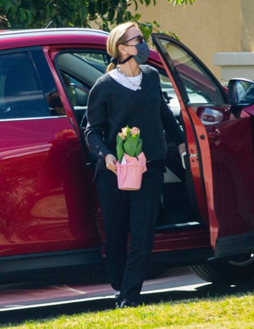 Felicity Huffman Arrived at a Friend