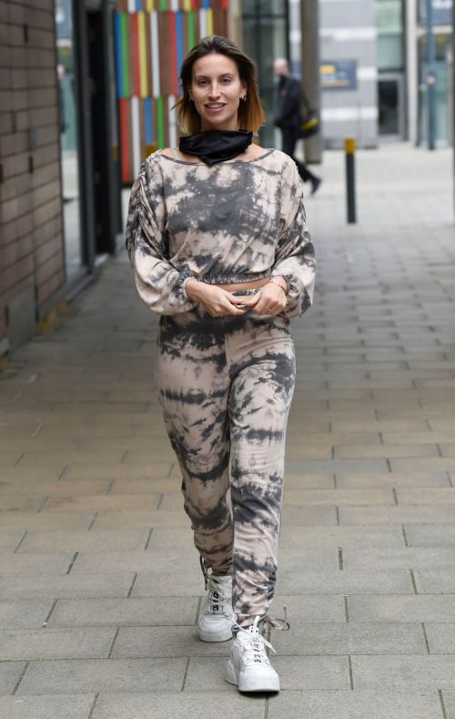 Ferne McCann Out For Stephs Packed Lunch Show in Leeds 03/25/2021 3