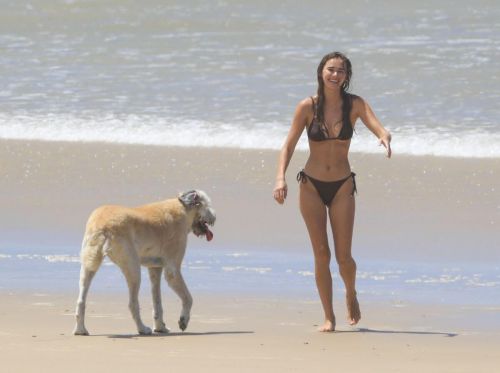 Gabrielle Brooks in Bikini Enjoys at a Beach in Byron Bay 02/24/2021 2