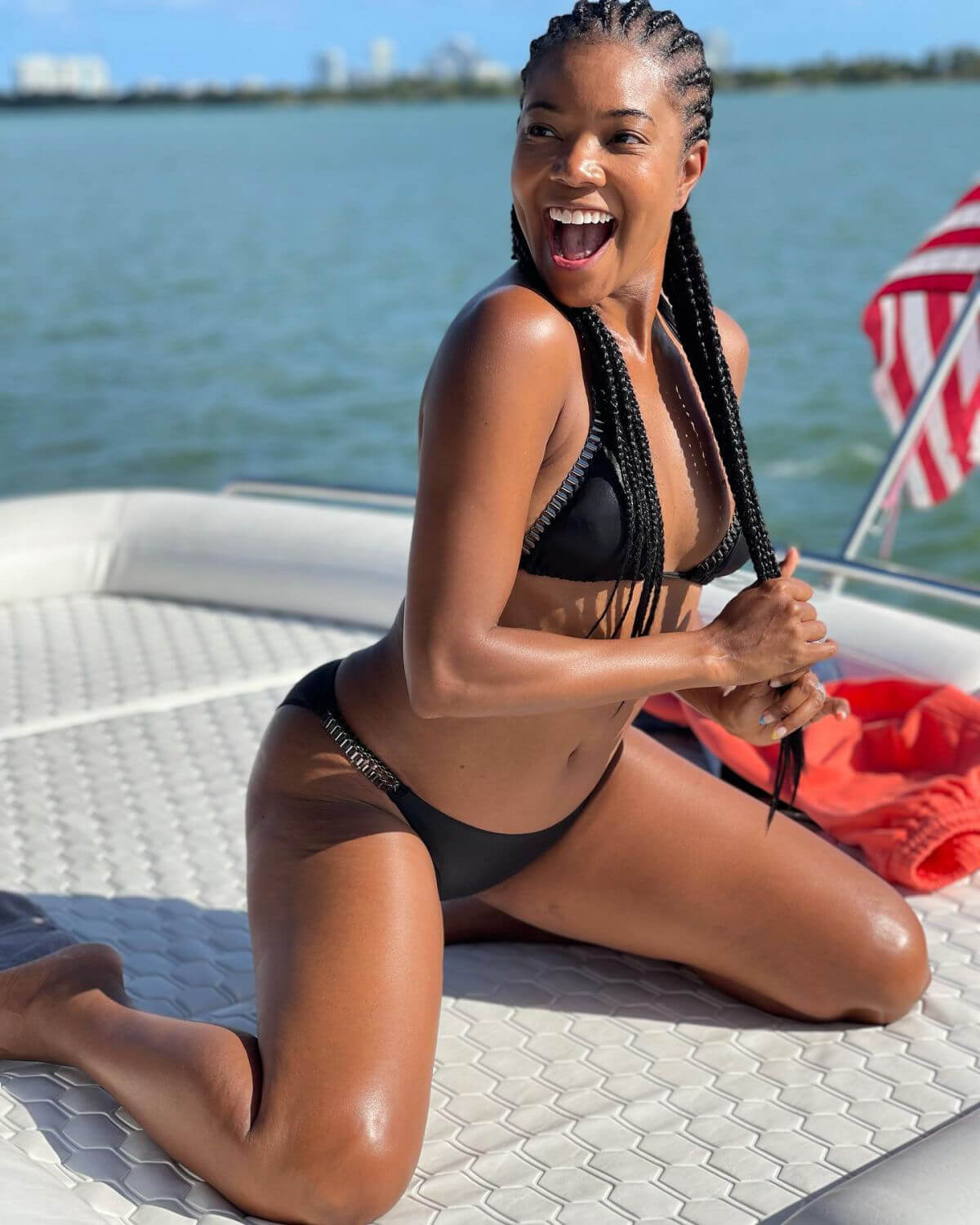 Gabrielle Union Enjoys in Bikinis at a Boat 03/12/2021 6