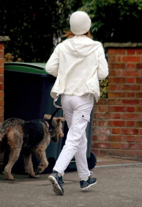 Geri Halliwell Steps Out for Jogging in London 03/10/2021 1