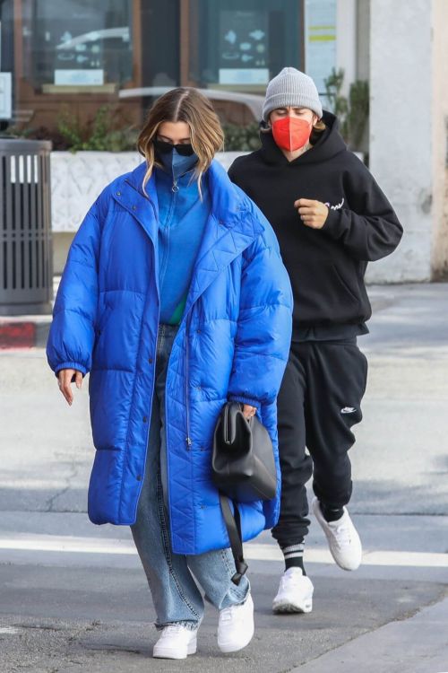 Hailey Bieber and Justin Bieber Spotted Out for Lunch in Beverly Hills 03/14/2021 8