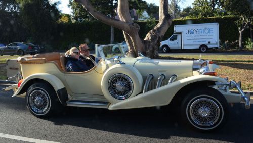 Heather Milligan and Arnold Schwarzenegger Spotted Out Driving in Los Angeles 03/13/2021 1
