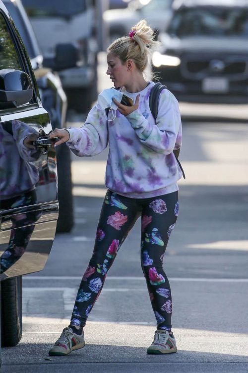 Heidi Montag is Leaving Erewhon Market in Los Angeles 03/23/2021 2