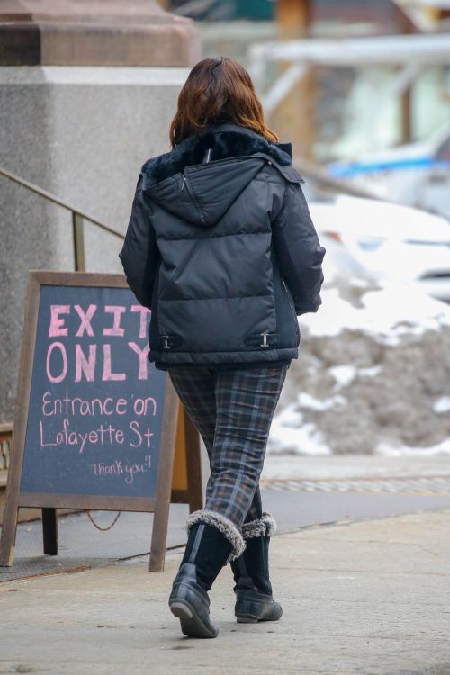 Iman In Black Hoodie Out and About in New York 02/23/2021 1
