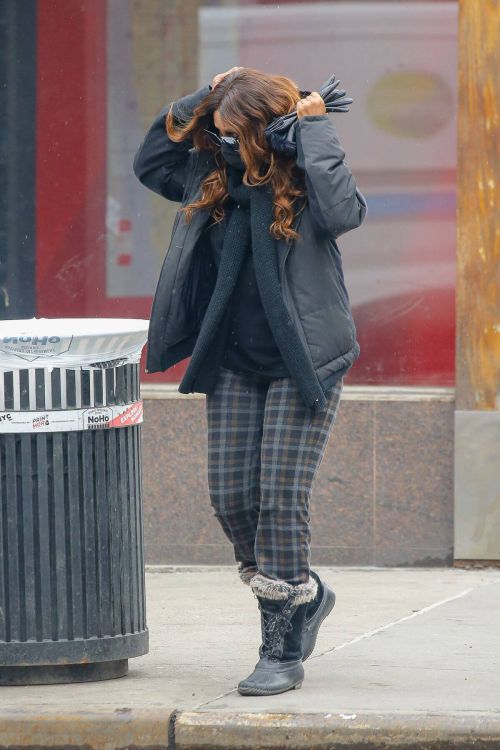 Iman In Black Hoodie Out and About in New York 02/23/2021 3