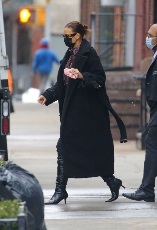 Irina Shayk In Black Long Coat Out in New York 02/23/2021 1