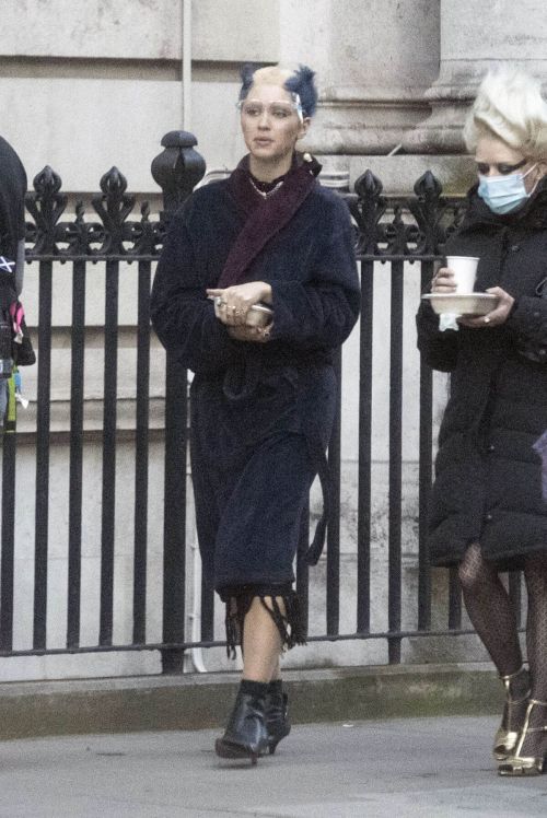 Iris Law and Maisie Williams Seen on the Set of Danny Boyle