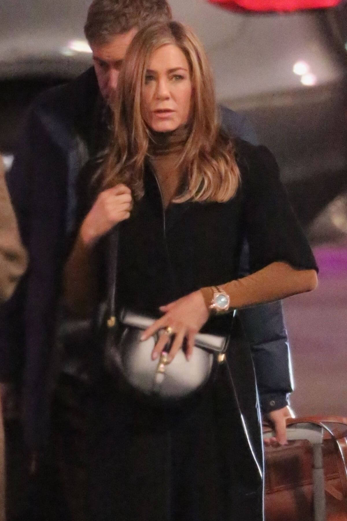 Jennifer Aniston Back to Work as She seen on the Set of 'The Morning Show' in Los Angeles 03/10/2021