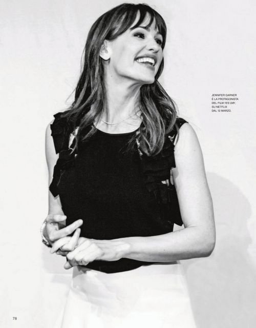 Jennifer Garner Covers Grazia Magazine, Italy March 2021