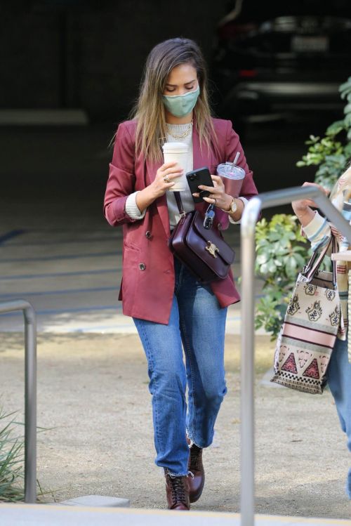 Jessica Alba is Arriving at a Business Meeting in Santa Monica 03/23/2021 1