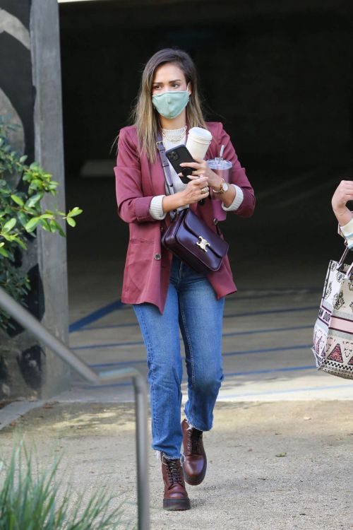 Jessica Alba is Arriving at a Business Meeting in Santa Monica 03/23/2021 3