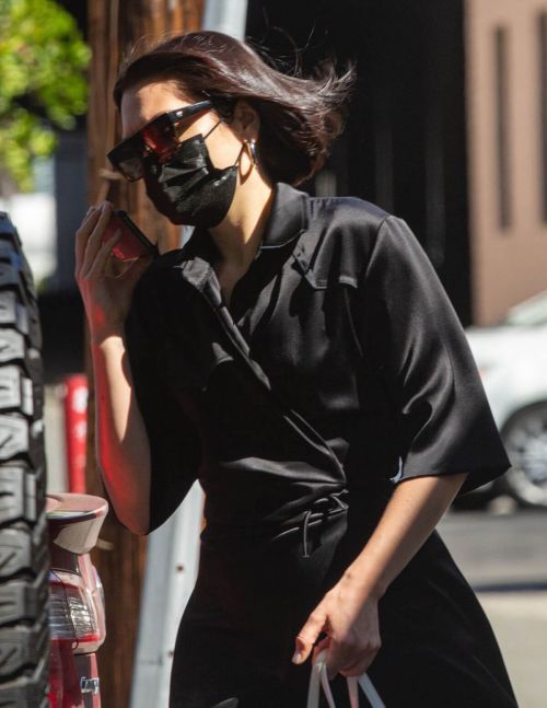 Jessie J Seen at Guitar Center in Los Angeles 03/24/2021 4