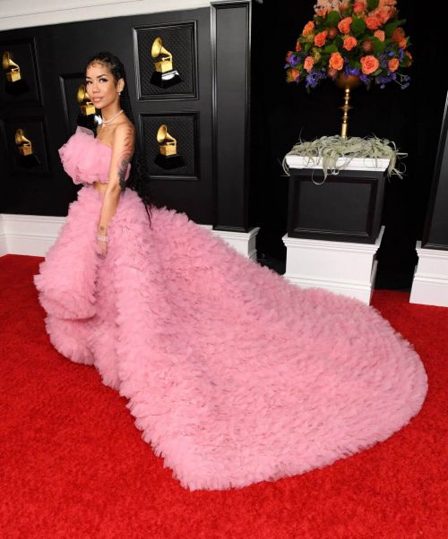 Jhene Aiko attends 2021 Grammy Awards in Los Angeles 03/14/2021 2