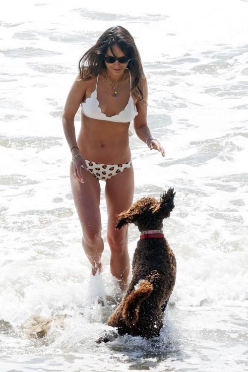 Jordana Brewster Enjoys in Bikini at a Beach in Santa Monica 03/20/2021 5