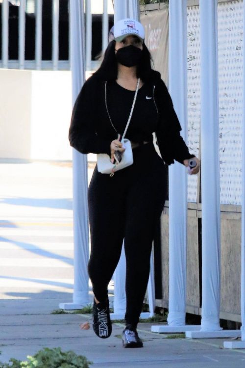 Jordyn Woods is Leaving Spa in Los Angeles 03/19/2021 2