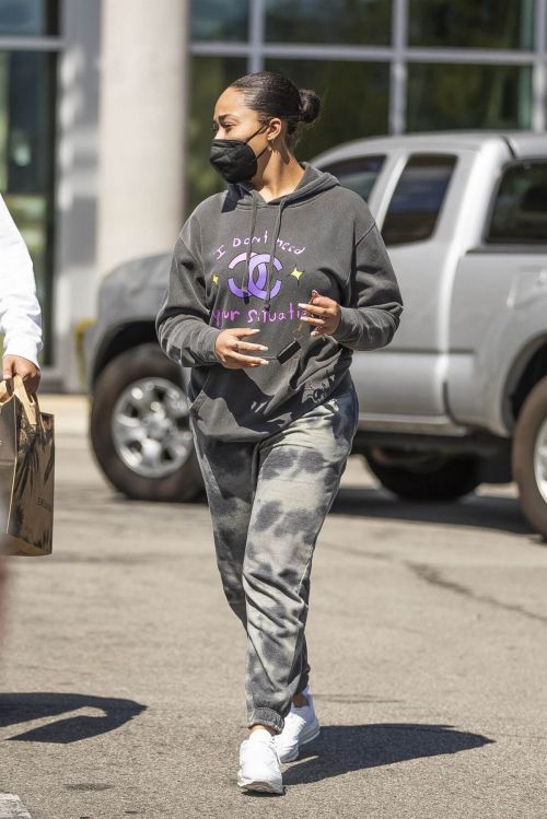 Jordyn Woods Out and About with Her Brother in Los Angeles 03/13/2021 4