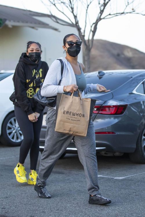 Jordyn Woods Out with Her Sister Jodie at Erewhon Organic in Calabasas 03/21/2021 5