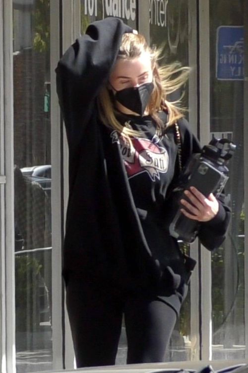 Julianne Hough is Leaving Dance Class in Studio City 03/22/2021 5