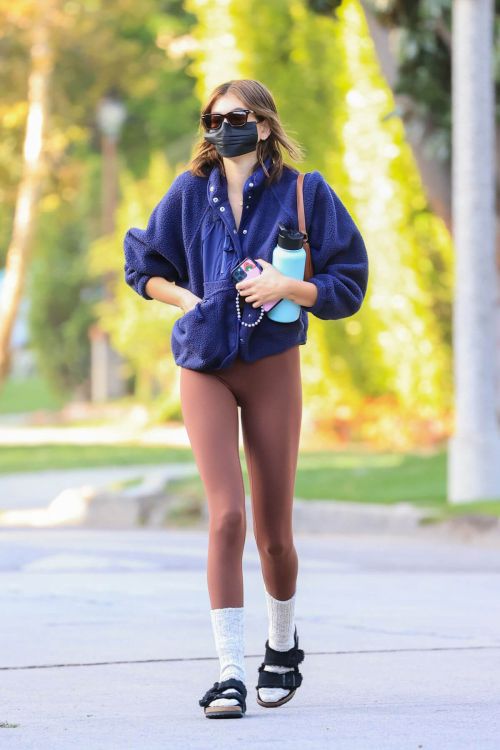Kaia Jordan Gerber Heading to Pilates Class in Los Angeles 03/23/2021 2