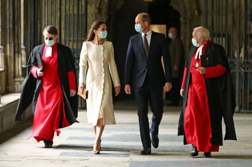 Kate Middleton Seen at Coronavirus Disease Vaccination Centre at Westminster Abbey 03/23/2021 6
