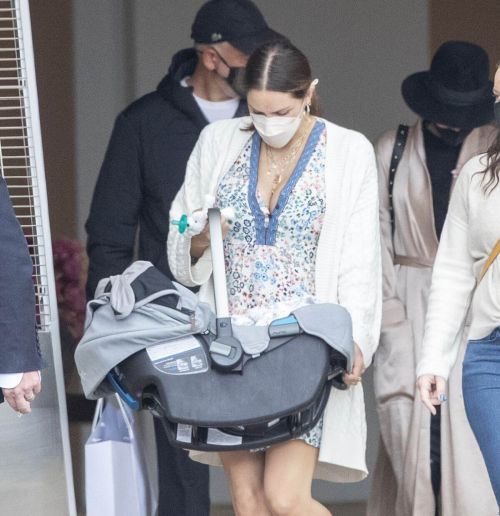 Katharine McPhee and David Foster Enjoys at a Birthday Brunch in Beverly Hills 03/25/2021 9