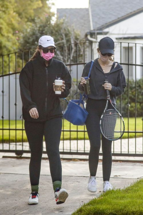 Katherine and Christina Schwarzenegger Spotted While Leaving Tennis Court in Brentwood 03/11/2021 5