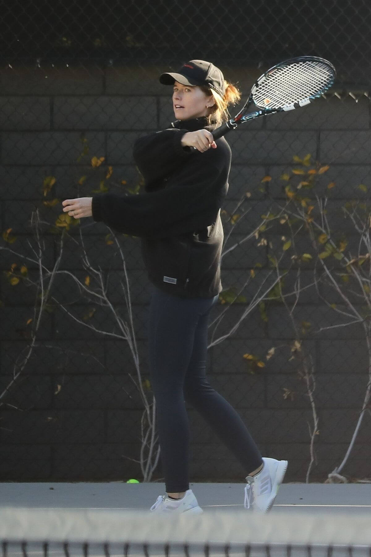 Katherine Schwarzenegger Enjoys at a Tennis Court in Santa Monica 03/23/2021