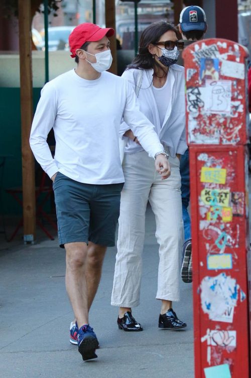Katie Holmes and Emilio Vitolo Jr. Spotted Heading Out in New York 03/12/2021 1