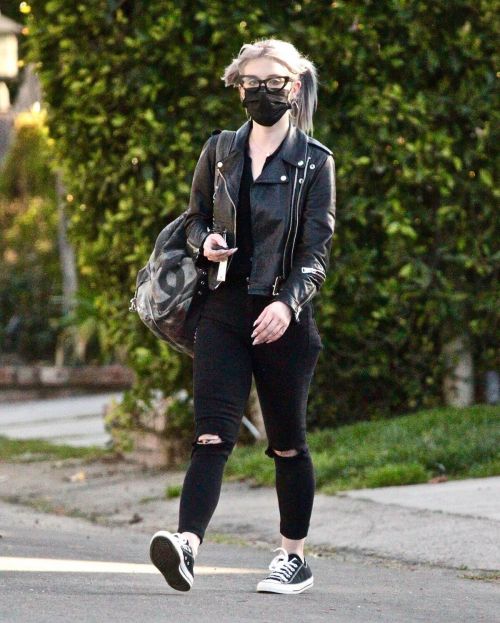Kelly Osbourne is Seen Leaving Her Brother Jack House in Los Angeles 03/21/2021 2