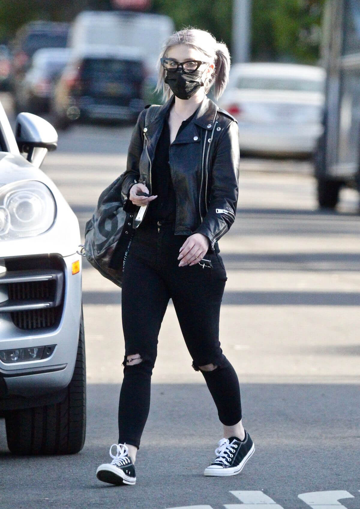 Kelly Osbourne is Seen Leaving Her Brother Jack House in Los Angeles 03/21/2021 2