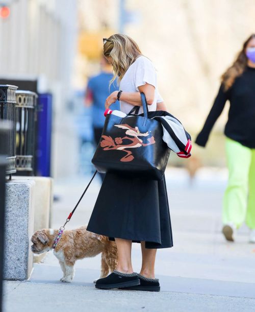 Kelly Ripa Day Out with Her Dog in New York 03/13/2021 1