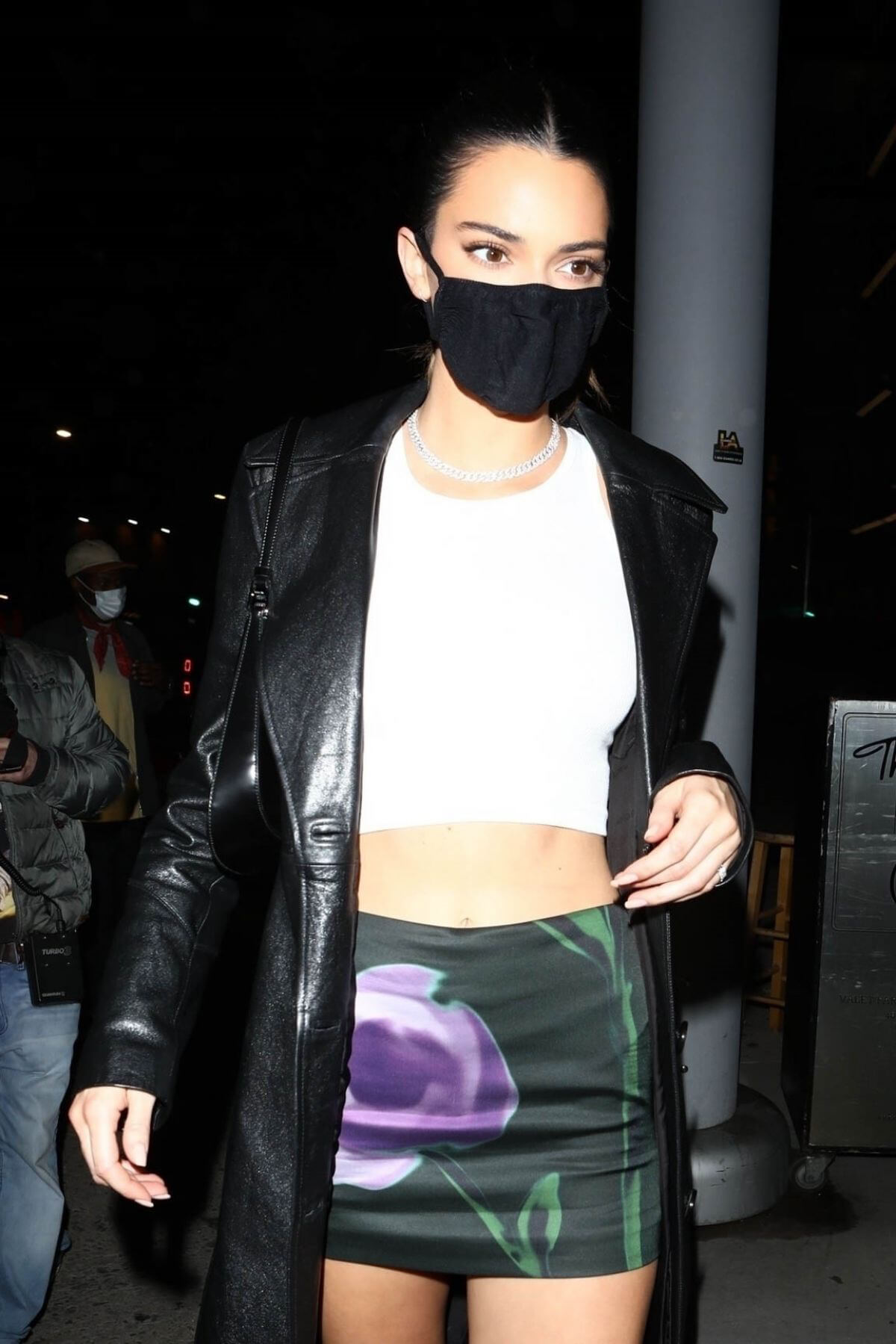 Kendall Jenner Spotted at Nice Guy in West Hollywood 03/25/2021