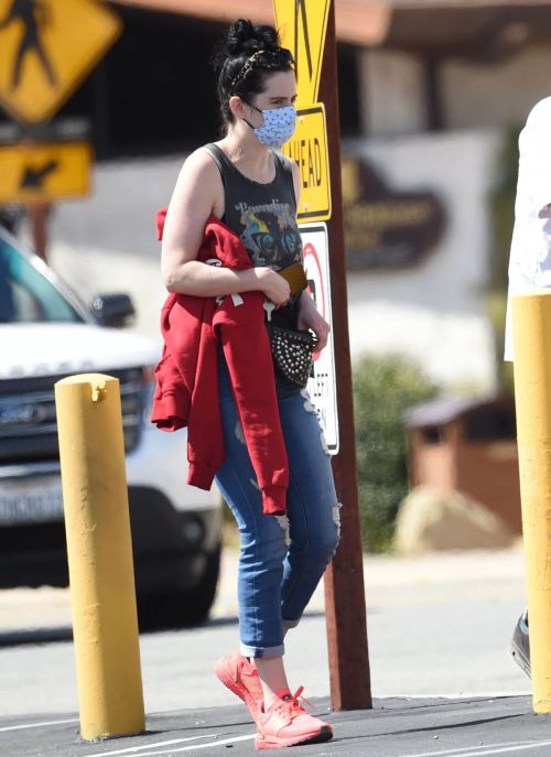 Krysten Ritter Steps Out in Ojai 03/21/2021 8
