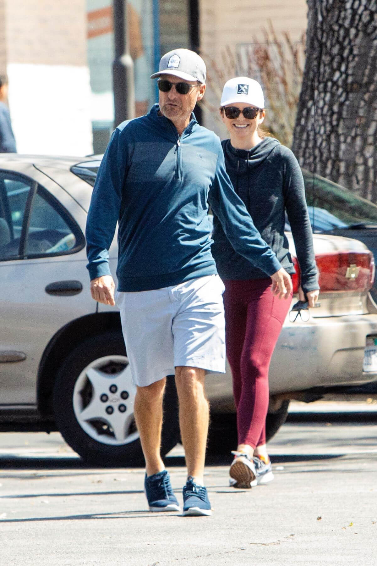 Lauren Zima and Chris Harrison Steps Out for Lunch in Los Angeles 03/24/2021