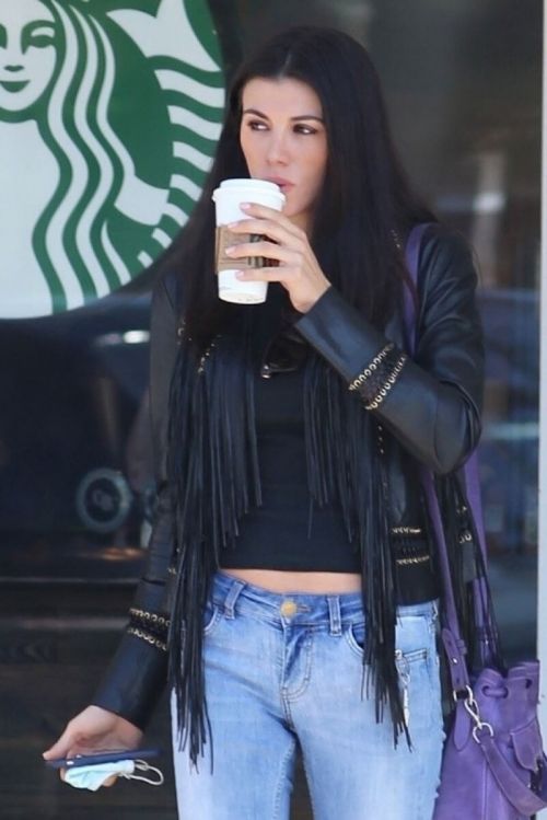 Lavinia Postolache Out and About in Los Angeles 03/24/2021 5